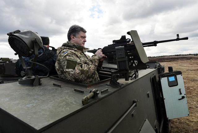 Люди Порошенко ринулись на рынок бронетехники — расследование