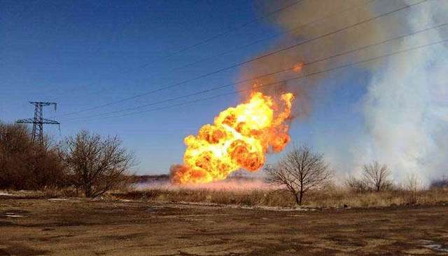 Партизаны взорвали грузовик с боевиками, выжившего взяли в плен