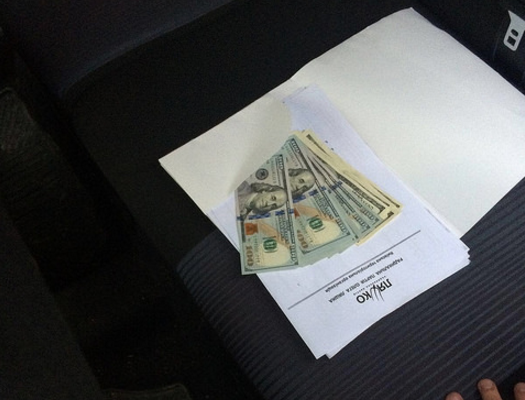 Затриманий депутат з партії Ляшка вимагав хабар у багатодітної родини