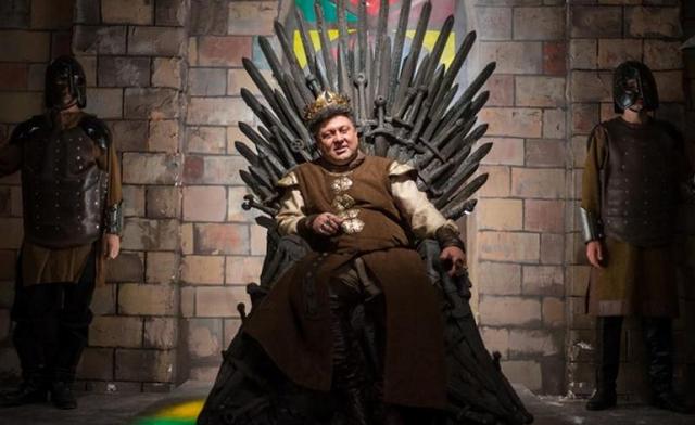 «Игры непристойных» - «Квартал 95» задействовал в «Игре престолов» украинских политиков