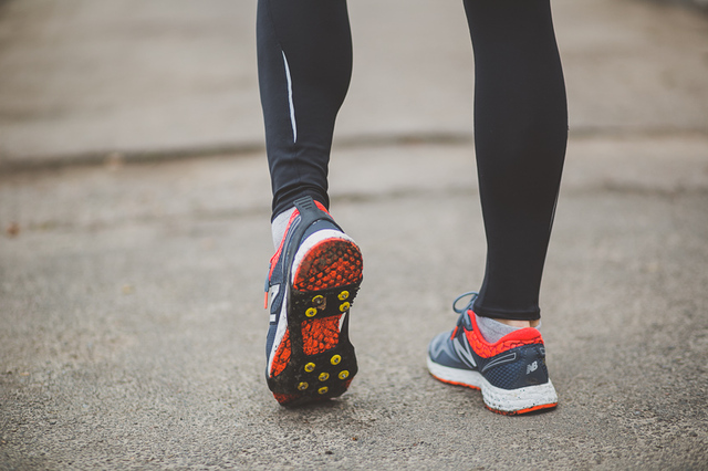 Рецидивіст у Харкові 15 разів вдарив ножем дівчину, яка вийшла на пробіжку