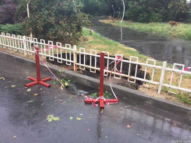 В Одессе сползает в море дом олигарха Суркиса