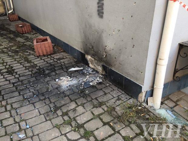 В Івано-Франківську біля офісу ОБСЄ підірвали гранату