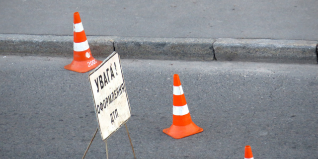 На Прикарпатье столкнулись КамАЗ и автобус, есть погибшие (ФОТО)