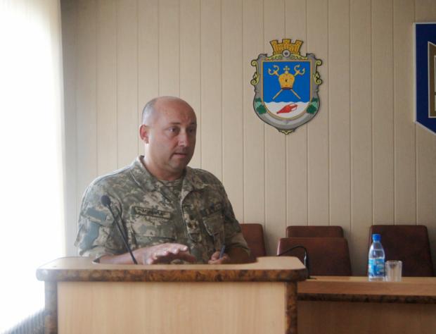 Начальник провідного південного полігону ЗСУ "підкинув" дочці понад 600 га зі "свого" господарства