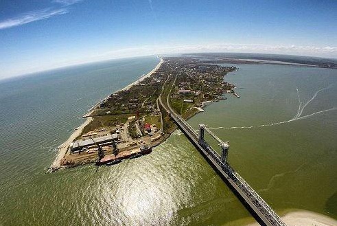 Судьи предпочитают земли у моря!