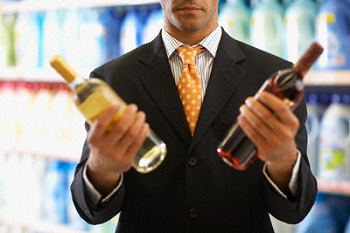 Число умерших от отравления суррогатным алкоголем возросло до 63