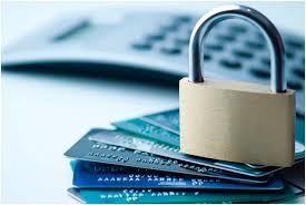 Появился список онлайн-магазинов, которые передают данные с банковских карт клиентов мошенникам