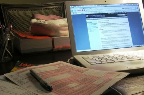 Если е-декларации заполнят президент, премьер и генпрокурор, то их побегут сдавать все