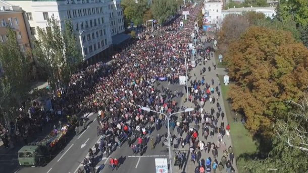 Похорон "Мотороли" показали з висоти пташиного польоту