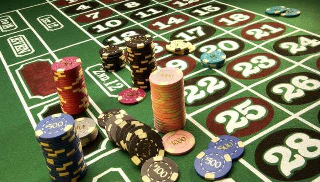 Луценко хочет возродить казино в Украине