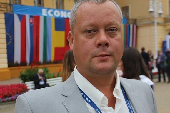 Эксперт: Предателей и пленных кормят объедками - Кремль урезает финансирование Севастополя