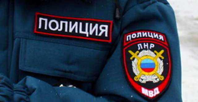 В Луганске российские наемники массово грабят женщин