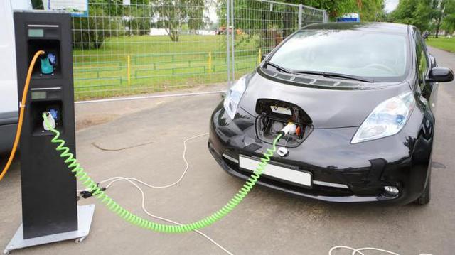 В УКРАИНЕ СТРЕМИТЕЛЬНО ВЫРОСЛИ ПРОДАЖИ ЭЛЕКТРОМОБИЛЕЙ