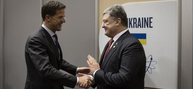 Україна знову опинилася у епіцентрі скандалу в Нідердандах