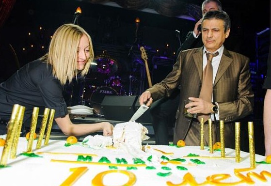 Aliyev bought "Parus" from Firtash