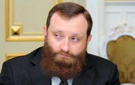 Беглый Арбузов в суде защищает «честь и репутацию» своего лица