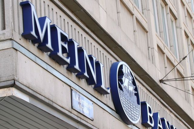 Как на глазах НБУ из Украины вывели 400 миллиардов