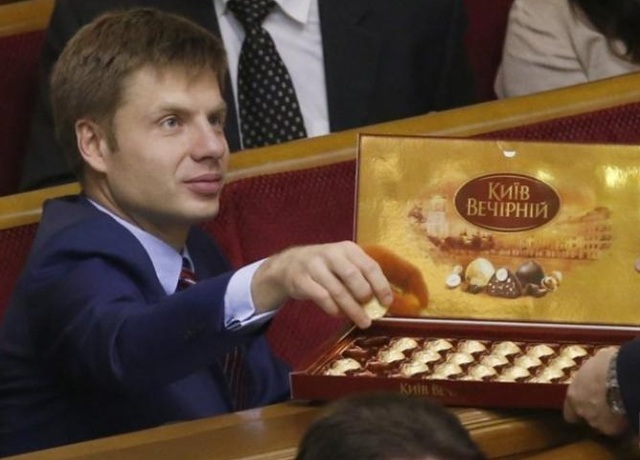 Экс-"регионал" Гончаренко отдыхает в дорогом отеле Шарм-эль-Шейха