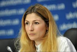 Замминистра информполитики задекларировала дорогой подарок от министра Кувейта