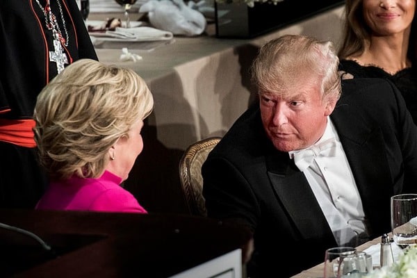 Трамп обошел Клинтон по рейтингу