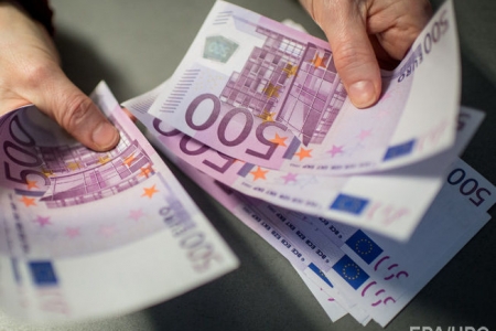 Які статки задекларували «юрист Гройсмана» та зам. Генпрокурора з Вінниці?