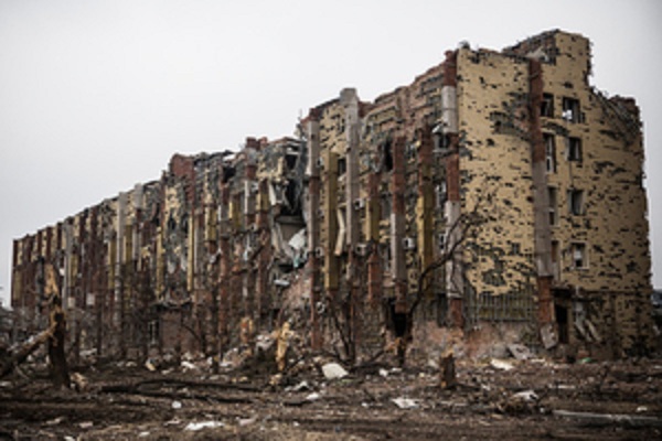 Террористы ударили по жилому кварталу Красногоровки