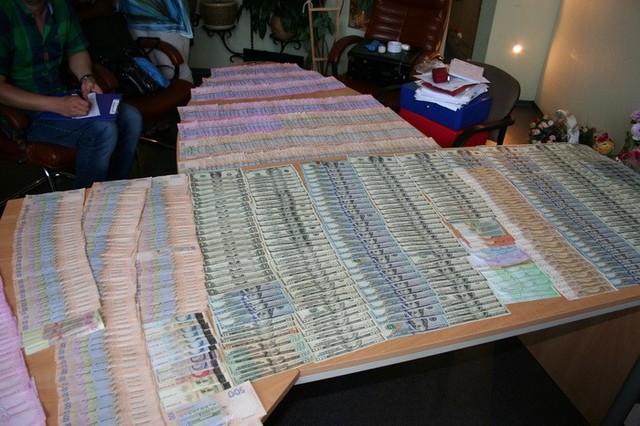 НАПК ХОЧЕТ ХОДИТЬ НА ОБЫСКИ ВМЕСТЕ С ГПУ