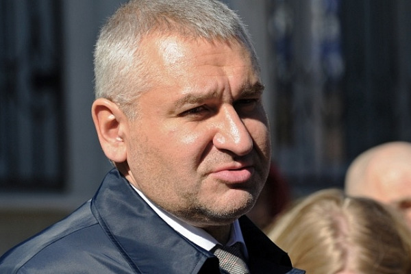 Фейгин предположил, кого могут подселить в камеру к Сущенко