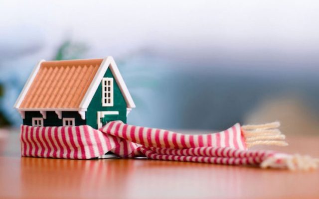 В Киеве без отопления остаются почти 200 домов