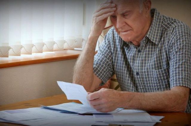 Гройсман: Той, хто отримує субсидію, борги платити не буде