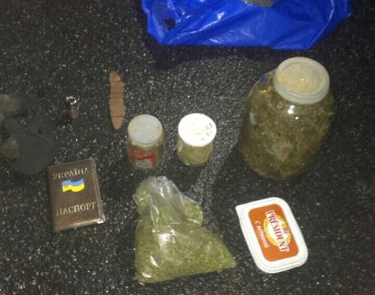 На Киевщине у 18-летнего наркодилера изъяли три килограмма конопли