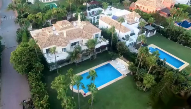 Нардеп приравнял Порошенко к Януковичу из-за незадекларированной виллы