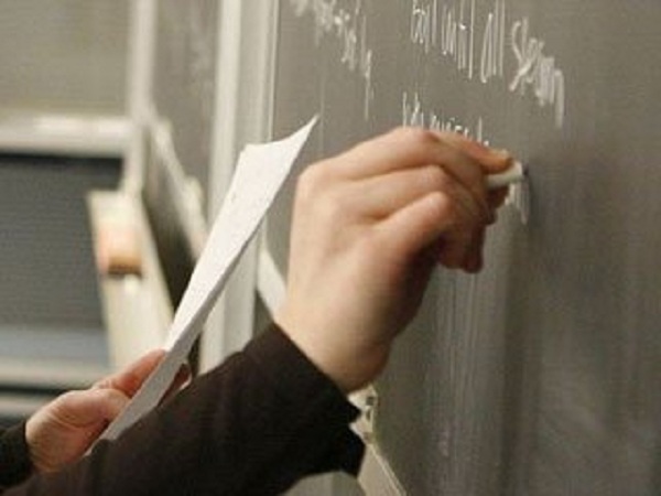 Вчителька-сепаратистка з Донецька звільняється через відповідь своїх учнів