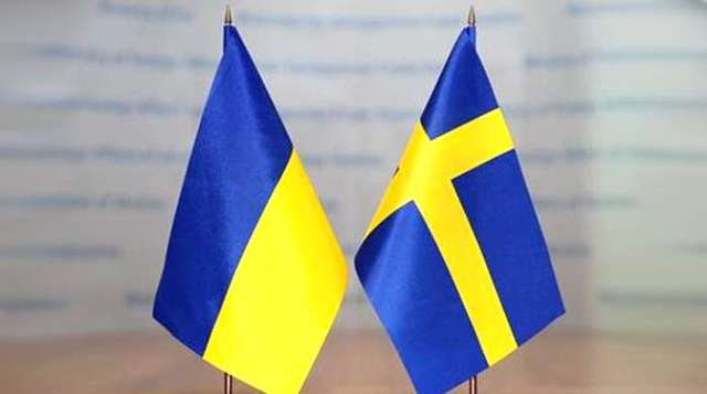 Швеция продолжит поддержку Украины - Порошенко