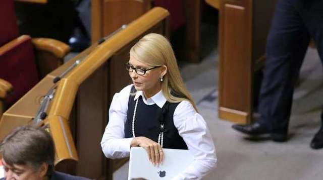 Тимошенко заявила о поддержке ее фракцией снятия неприкосновенности с Новинского (ВИДЕО)