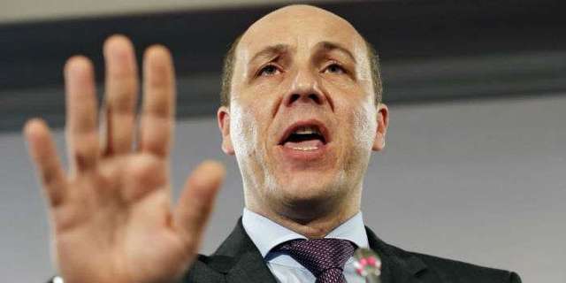 Парубій заборонив виступи у Раді російською мовою