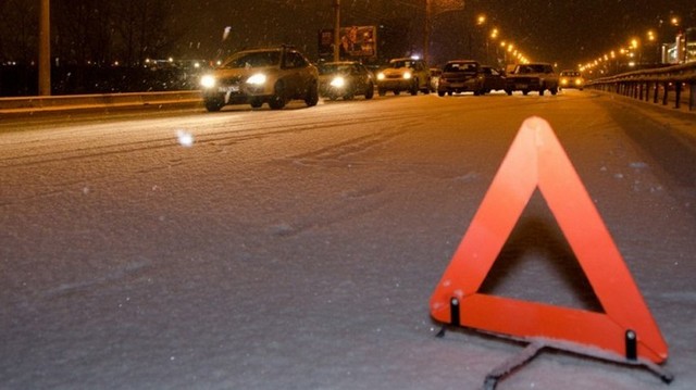 На Київщині фура на смерть збила пішохода