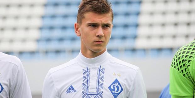 Футболіст "Динамо" врятував суперника під час матчу