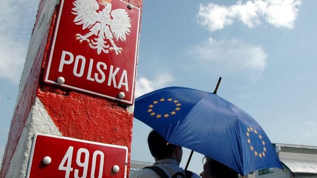 Польша через суд потребовала компенсацию за отошедшие Украине земли