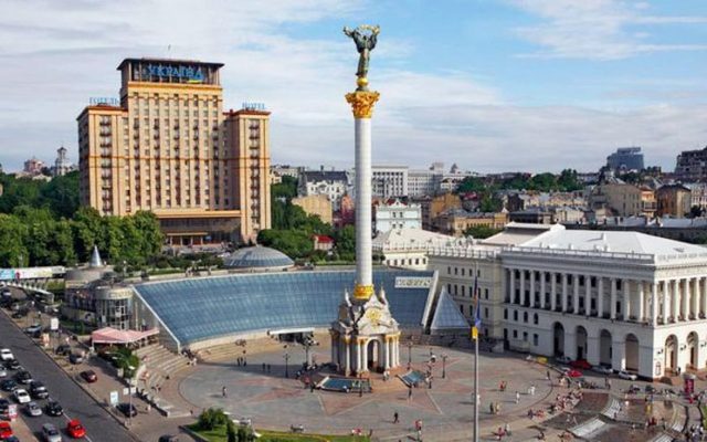 Агентство Fitch повысило рейтинги Киева и Харькова