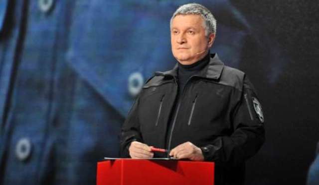 Аваков назвал Левочкина организатором разгона Майдана