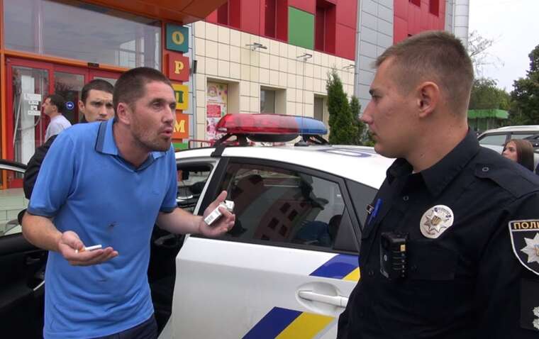 П’яний бізнесмен на Rolls-Royce, який грубив поліції, заплатить 10 тисяч штрафу