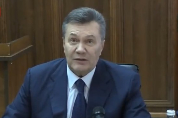 Янукович выступил с резким заявлением перед допросом