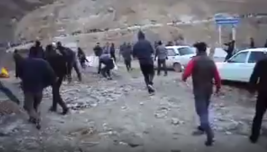 Жителі Дагестану закидали російську поліцію камінням