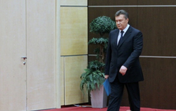 Геращенко доказал, что допрос Януковича заангажирован