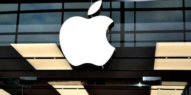 Львовские таможенники изъяли более 400 контрабандных iPhone