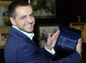 Столичний парксервіс: боротьба корупції з законом