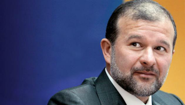 Порошенко хочет, чтобы украинцы выезжали заграницу - Балога