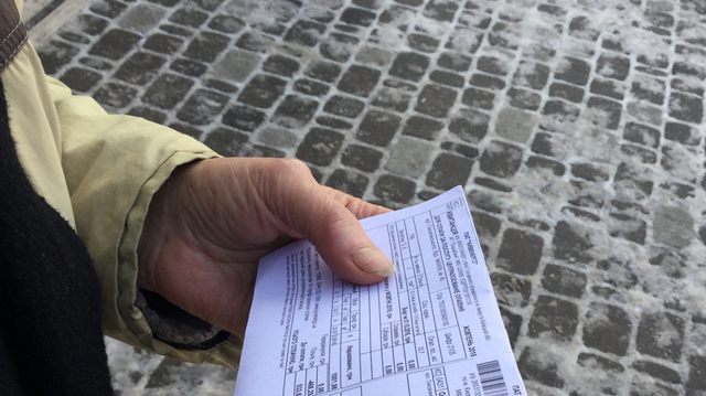 "Вот придут квитанции за декабрь, и будет революция"